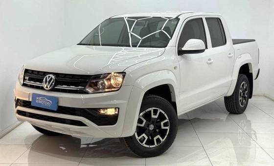 VOLKSWAGEN AMAROK 3.0 V6 TDI DIESEL COMFORTLINE CD 4MOTION AUTOMÁTICO